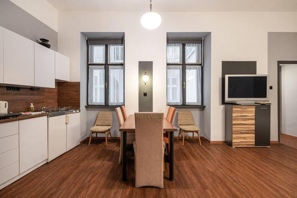Ecostay Apartment O Street Budapest Exteriör bild