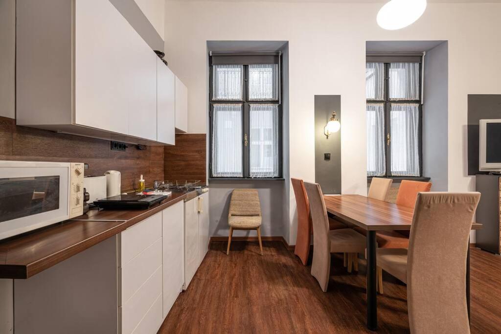 Ecostay Apartment O Street Budapest Exteriör bild